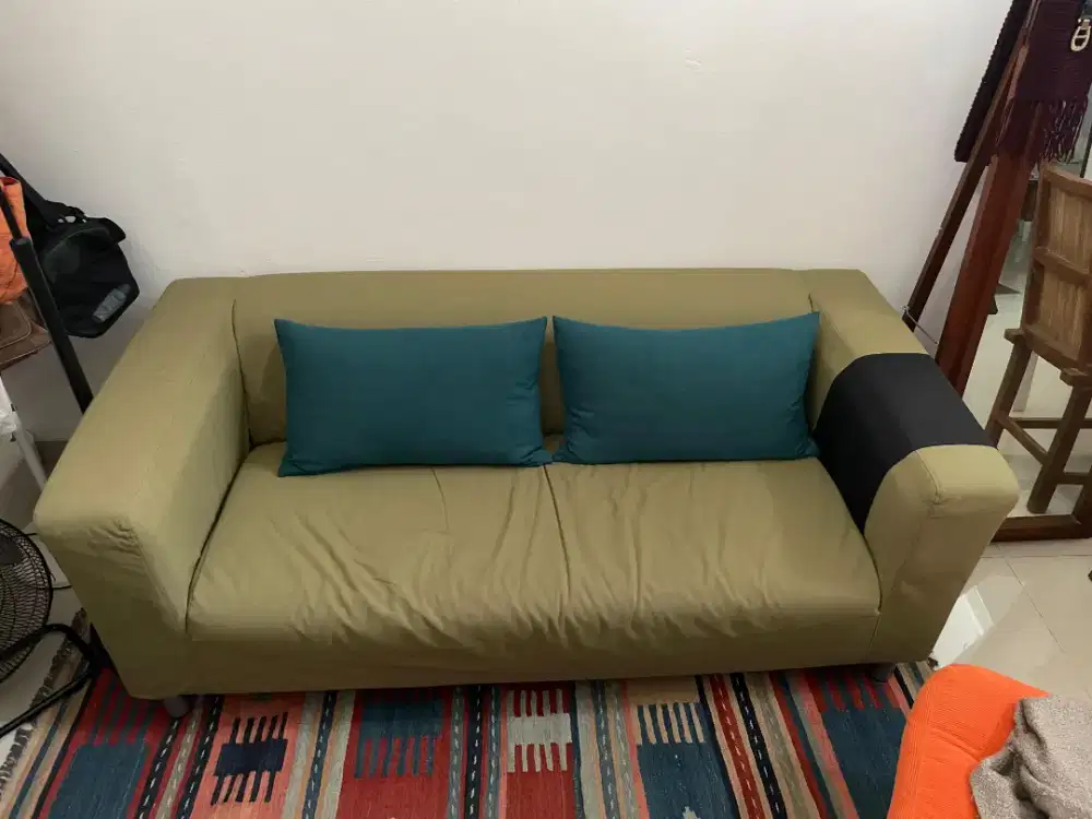 JUAL SOFA HIJAU KONDISI BAGUS
