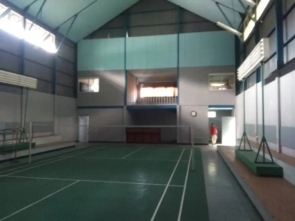 Rumah Plus Gor Lahan Luas Strategis di Dago Atas Bandung