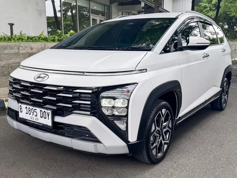 KM 8 RB Hyundai Stargazer X Prime 2024 / 2023 White Matte