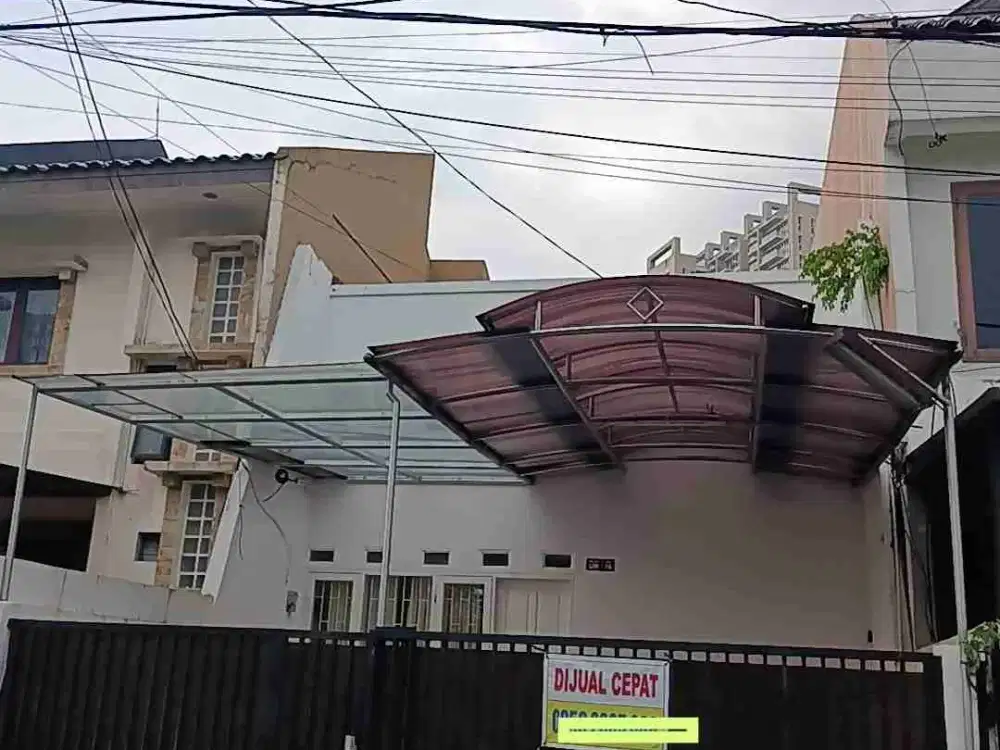 JUAL CEPAT. RUMAH SIAP HUNI.