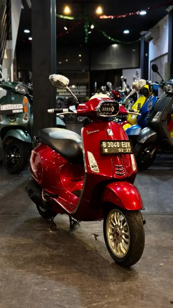 PIAGGIO VESPA SPRINT 150 IGET 2017 MURAH BERGARANSI