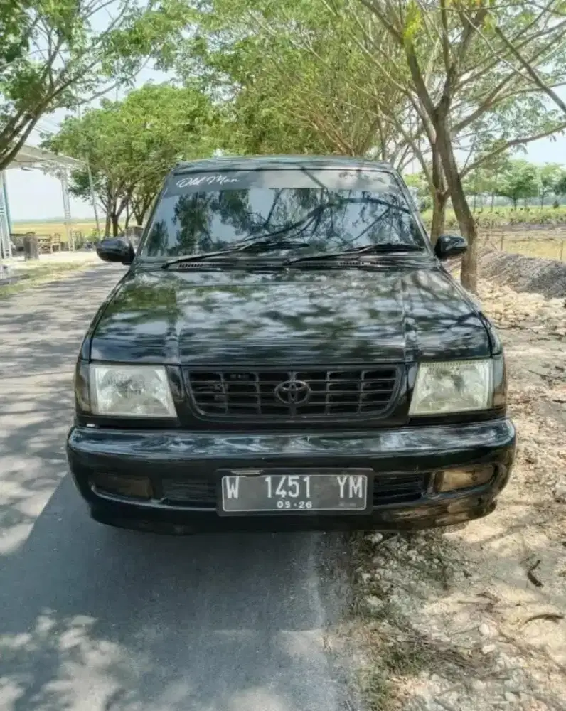 LGX toyata kijang 2001
