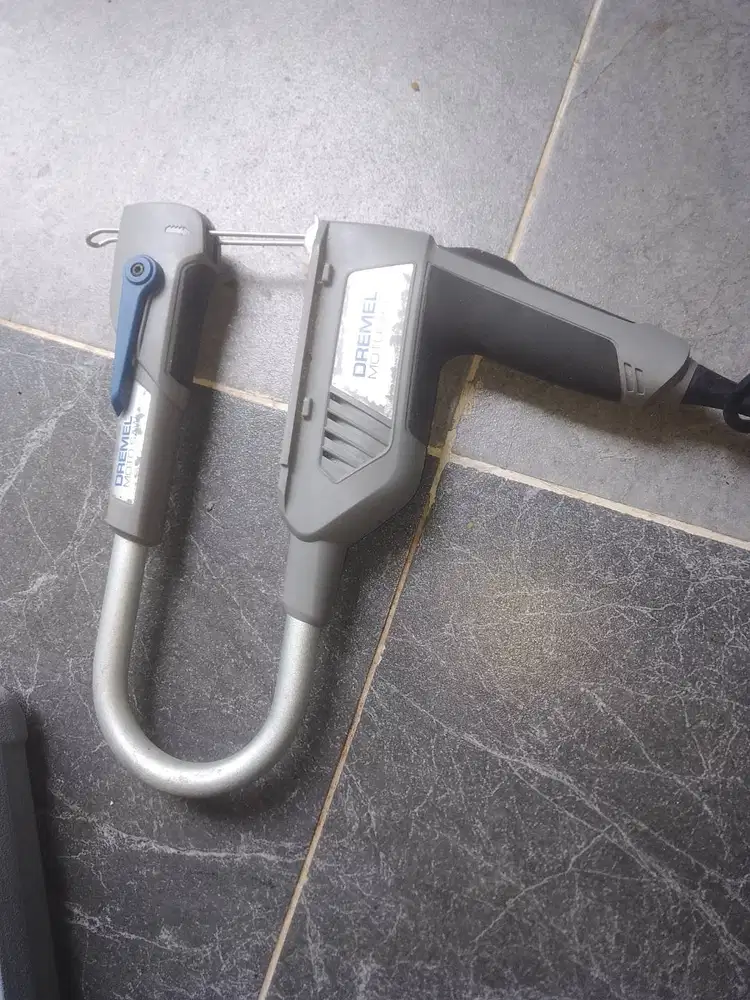 Dreamel scroll Saw bekas