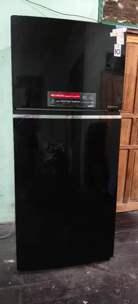Kulkas 2 pintu LG inverter nominus