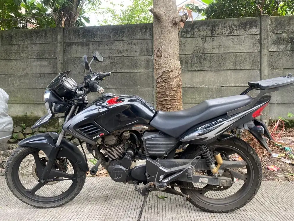 Honda Tiger 2006