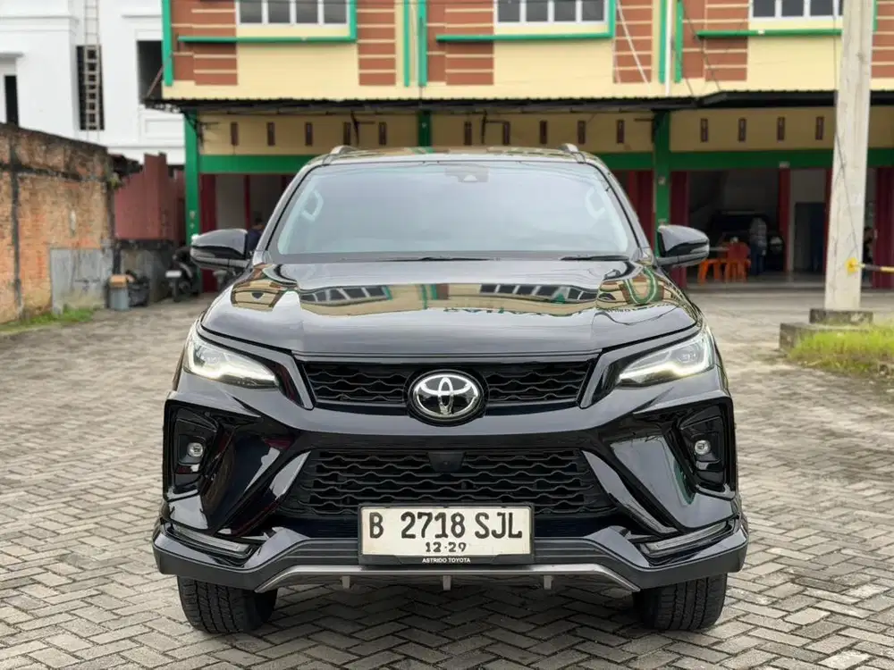 TOYOTA FORTUNER GR LEGENDER 2.8 2024