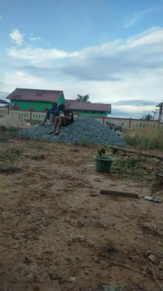 Tukang bangunan siap di tlpon 24 jam  borongan/harian