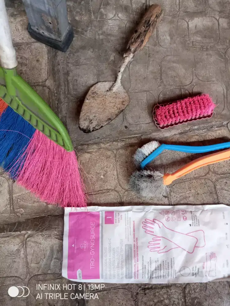 Jasa cleaning rumah,rawat jompo ,jaga baby