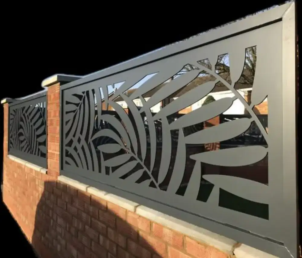 Pagar cutting minimalis