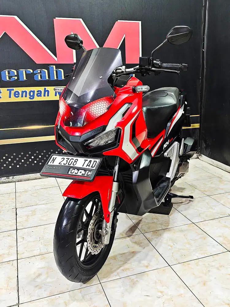 Honda  ADV150 abs 2020 black Red favorit nyaman.Anugerah motor rungkut