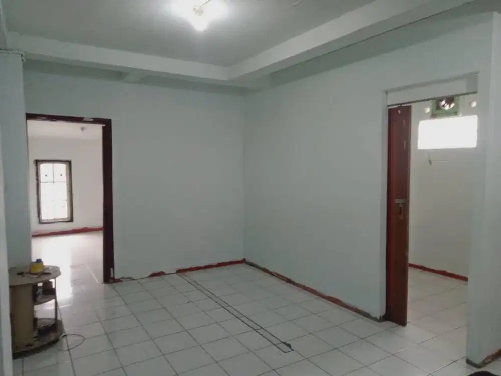 Padasuka Bandung Dijual Rumah 3.5 Lantai Siap Huni Lokasi Strategis