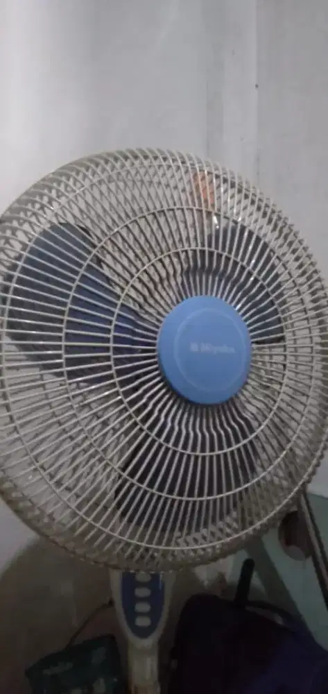 Di jual murah aja wa dan hp  buruan