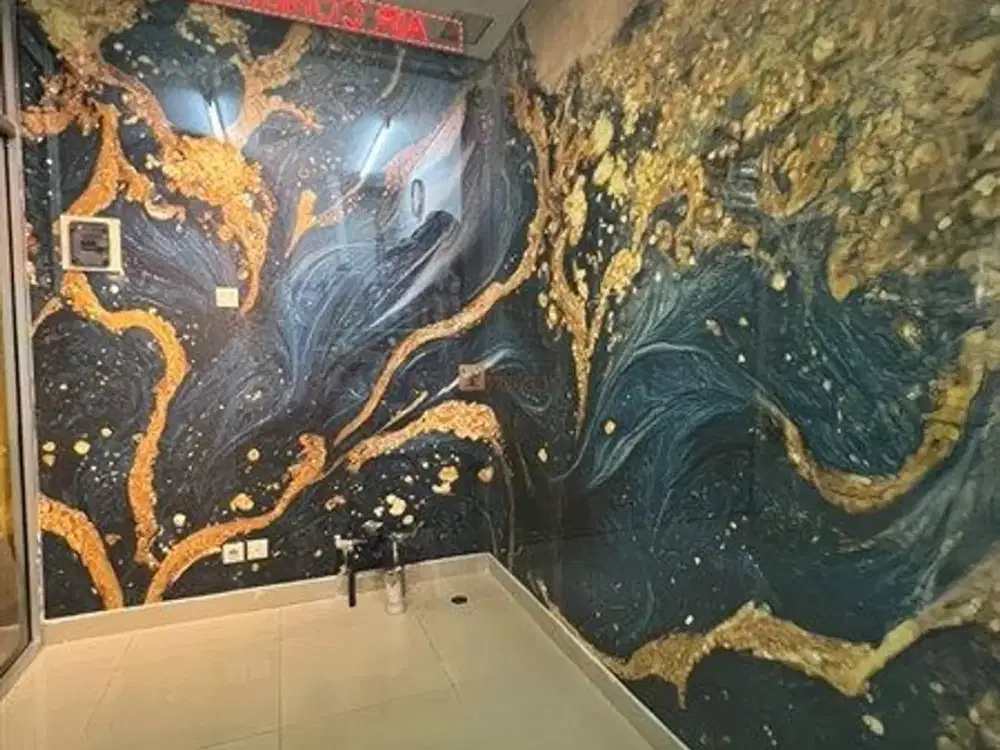 Murah banget! Area sudah ramai Disewakan kios  siap pakai Apartemen Madison park  selangkah ke central park mall