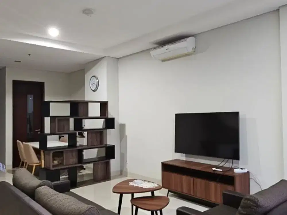 Town House Puri Mansion 4+1BR Full Furnished View Pool