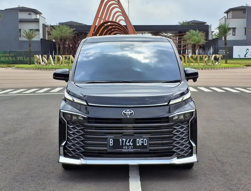 Voxy 2.0 CVT 2022
Warna Hitam
KM 57 rb, record
Pajak Mei 2026,