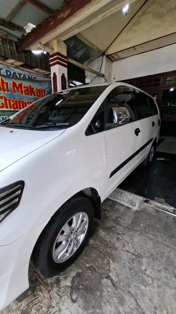 Di jual kijang Innova 2013 tipe G MT, nego tipis