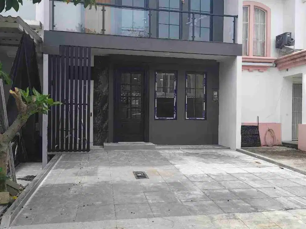 DIJUAL RUMAH 2 LANTAI LIPPO KARAWACI UTARA TANGERANG, BARU SELESAI RENOVASI