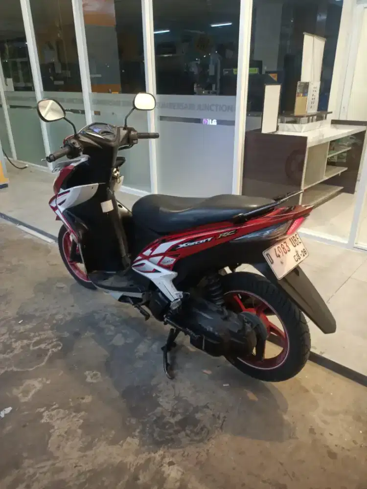 YAMAHA XEON RC 125 MERAH