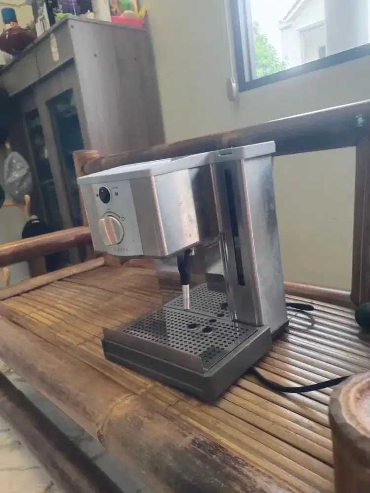 Mesin espreso buat kopi