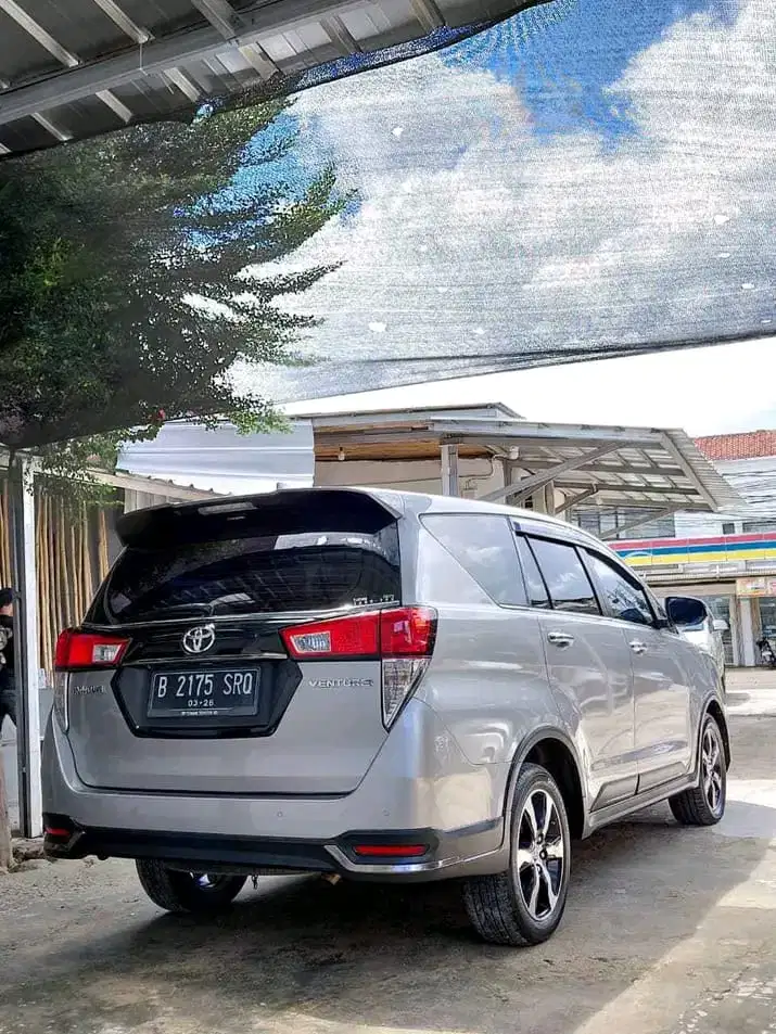Toyota Kijang Innova 2021 Bensin