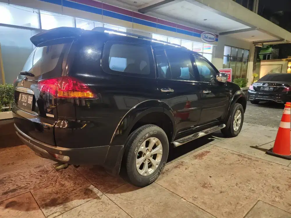 PAJERO. DAKKAR. AT.  12