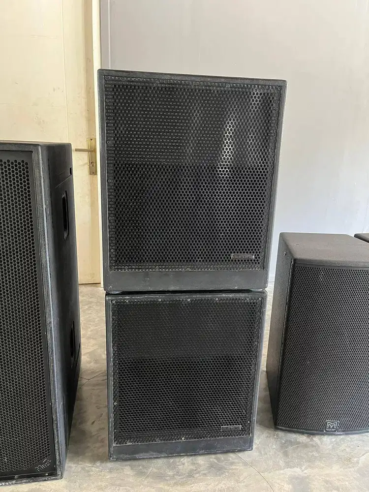 Aurora Bass 115 - 15 Inch Sub