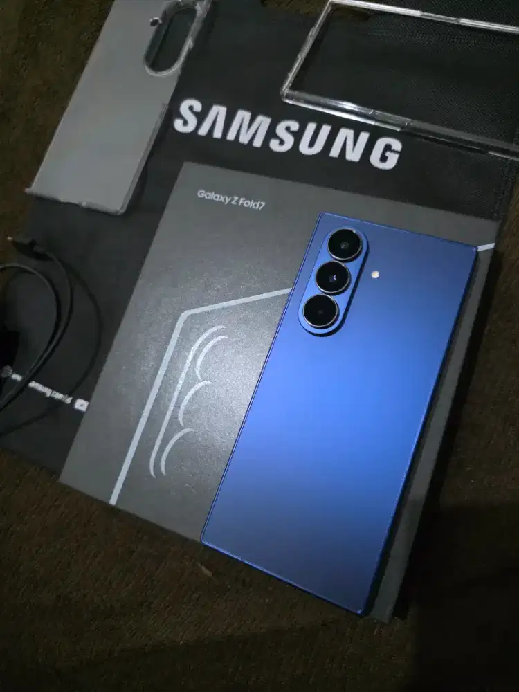 Samsung Z Fold 7 12/512gb SEIN Fullset No Minus