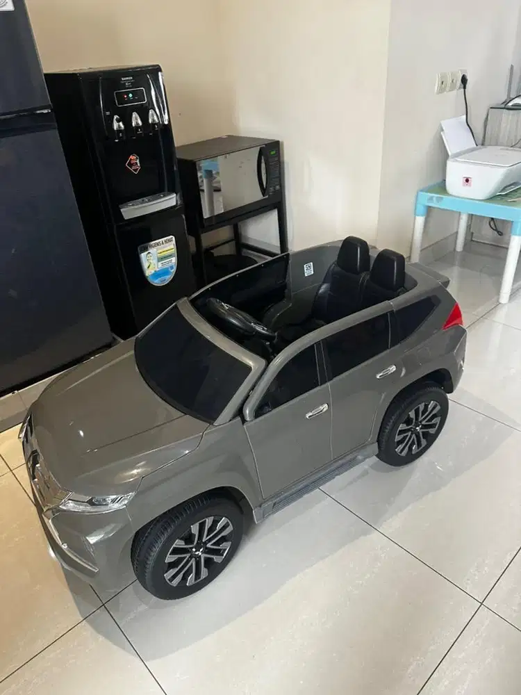 Jual mobil mainan anak