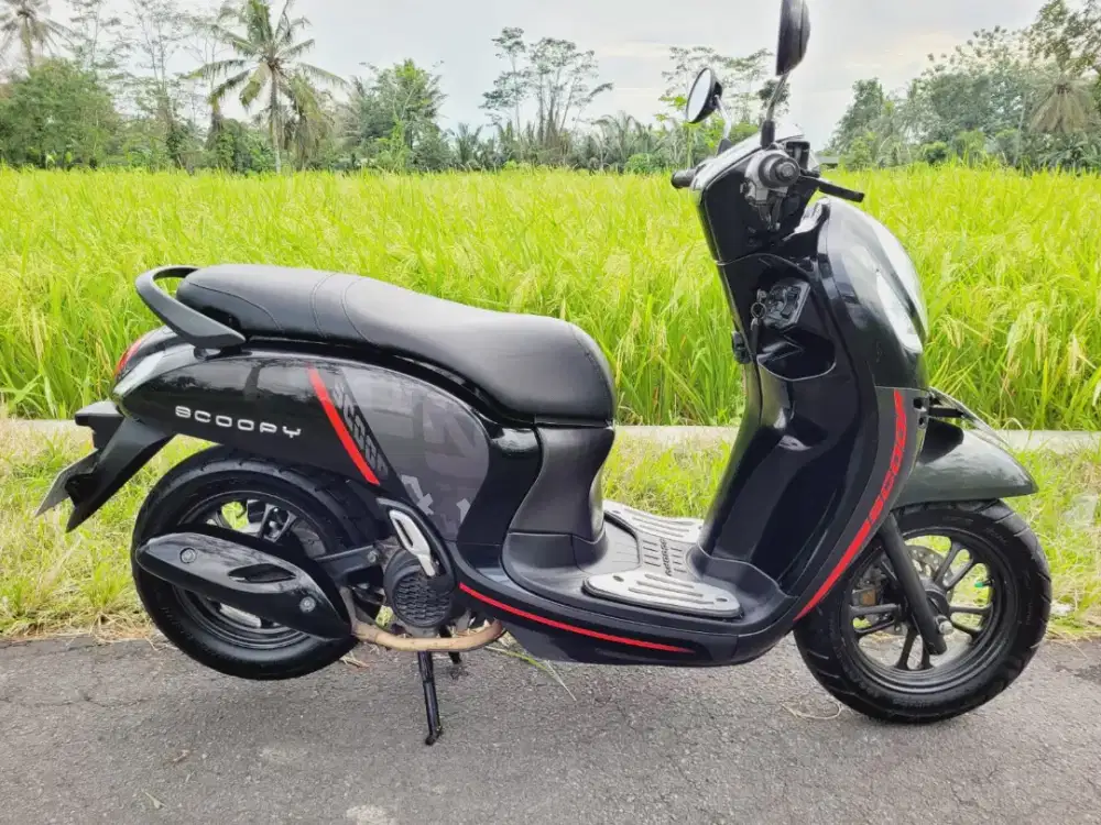 Scoopy Sporty 2021 (pajak + plat baru)