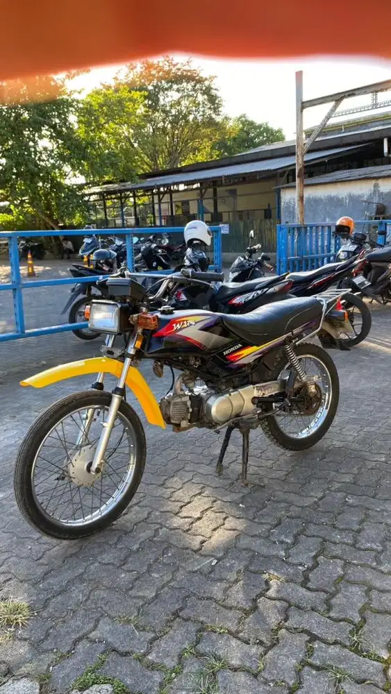 Honda Win 100 Sport