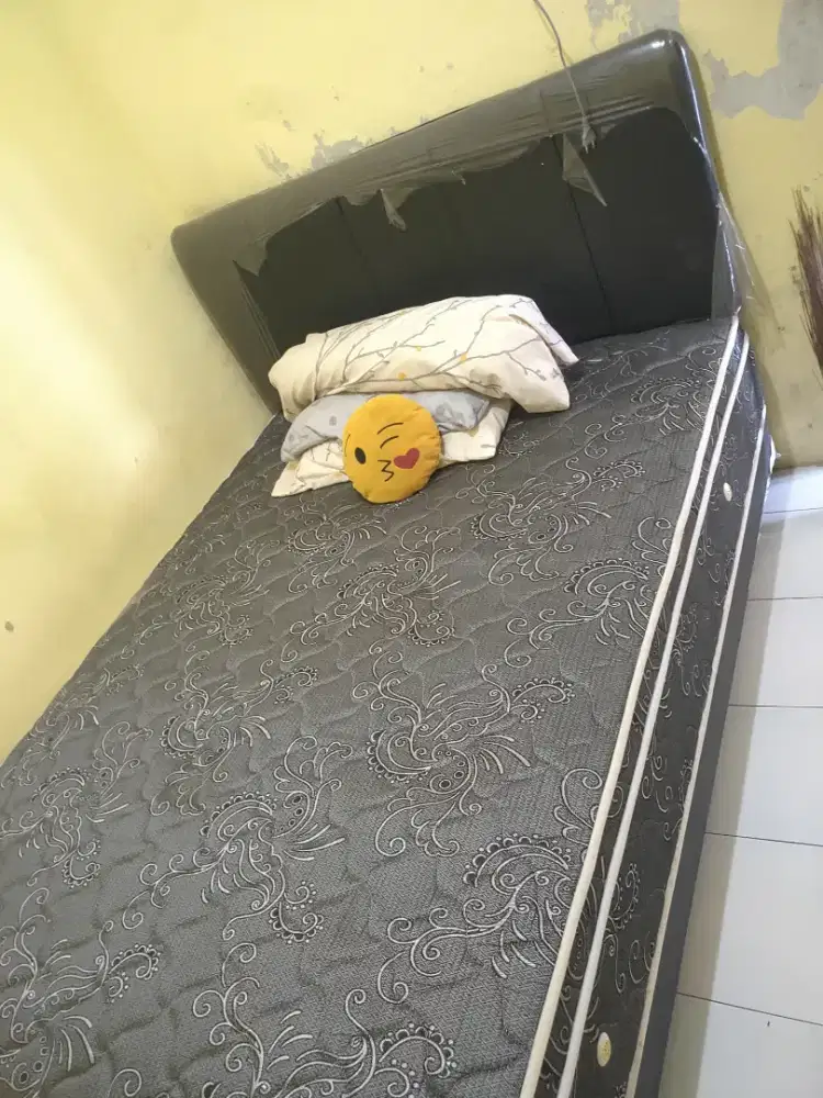 SPRINGBED Size 140x200cm