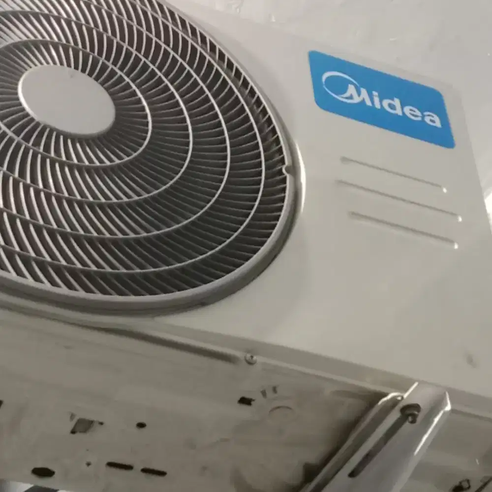 Kipas AC MIDEA BRAND