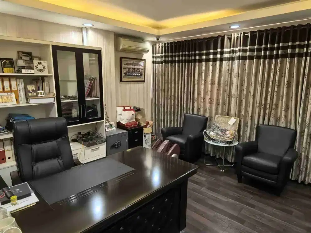 Disewakan ruko premium bagus! rapih dan cocok untuk kantor di bukit Gading indah!