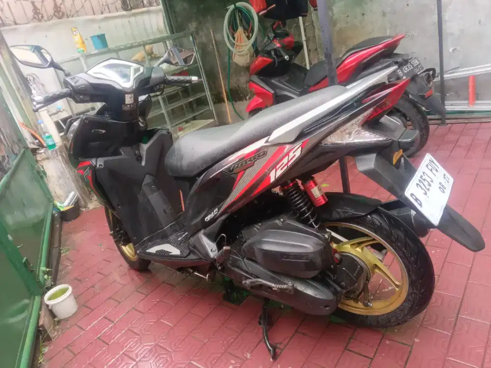 Di Jual Motor Vario KZR 2014