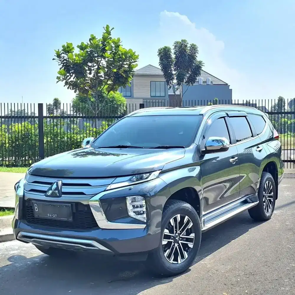 MITSUBISHI PAJERO SPORT DAKAR 2.4 AT 2022 LOW KM 50rb SUPER ISTIMEWA !