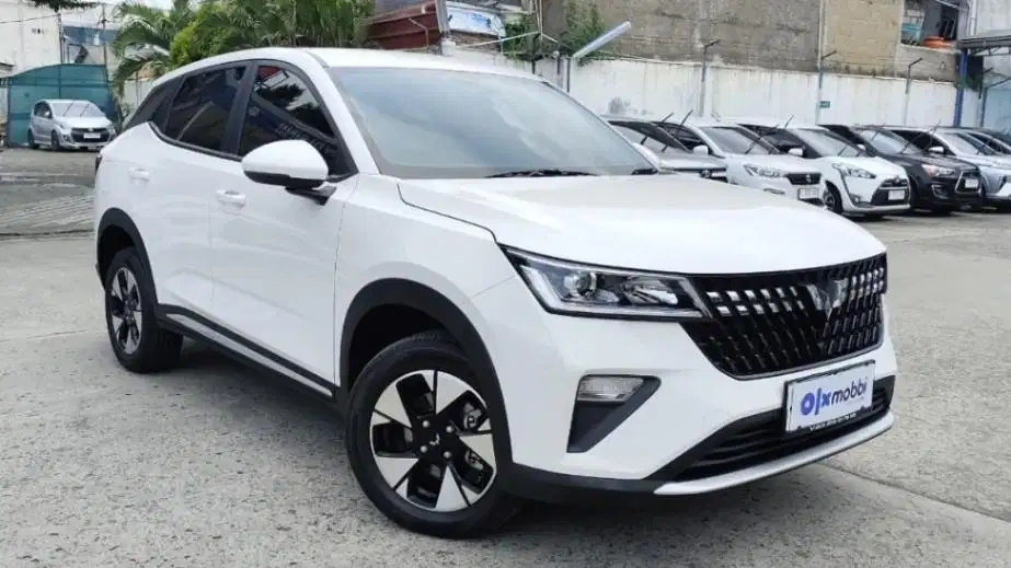 TDP 8,JT Wuling Alvez 1.5 CE Bensin-AT Abu-Abu 2023