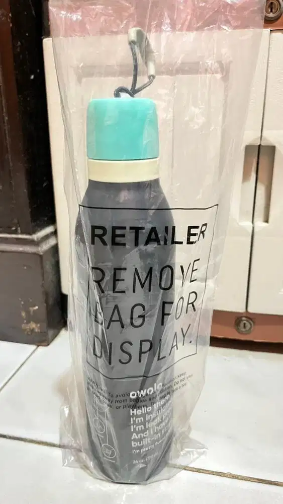 BOTOL TWIS CHARCOAL MINT