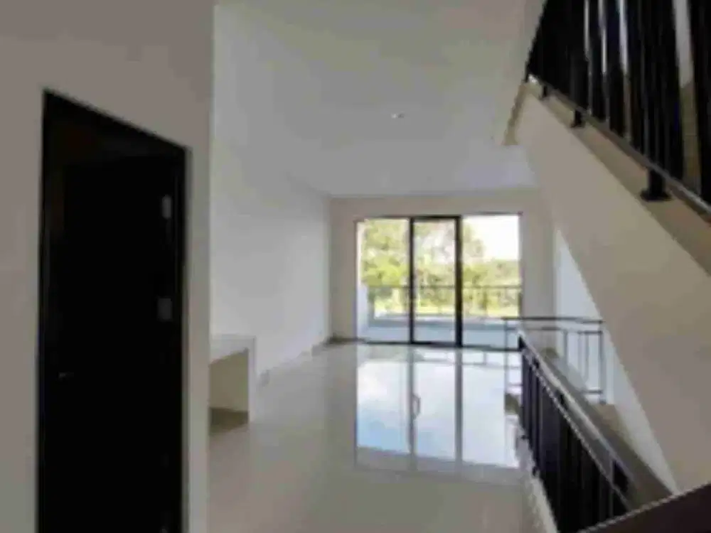 Disewakan Ruko Sorrento Grande East view Danau Gading Serpong