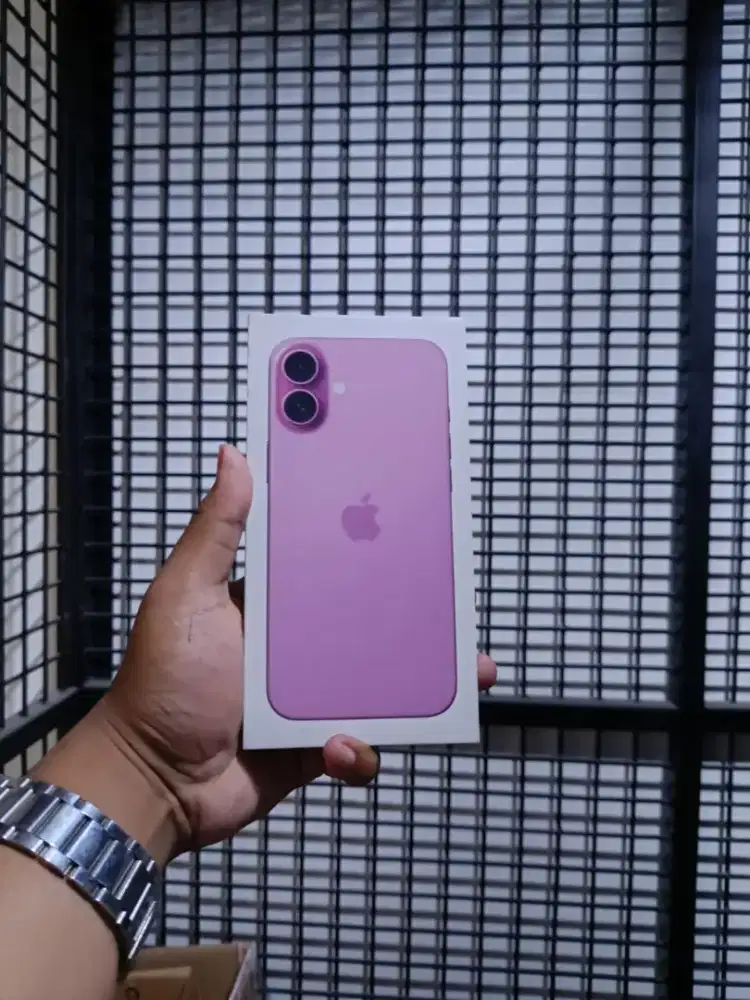 Iphone 16 promo 0% free 2x angsuran cukup ktp aja