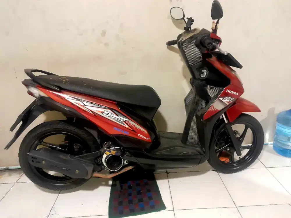 Honda beat PGM-FI merah original 2014 dki timur komplit