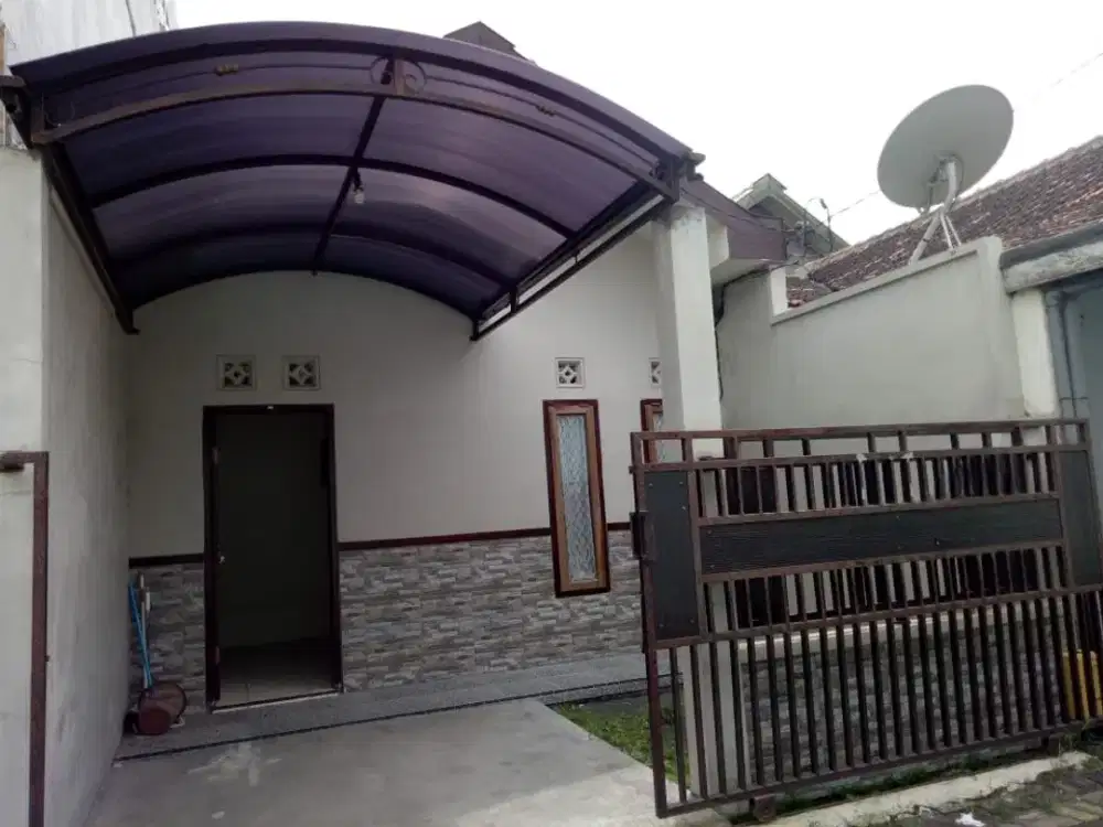 Rumah dijual Ikan piranha Tunjungsekar Blimbing LT74 2KT 450jt BU sekali