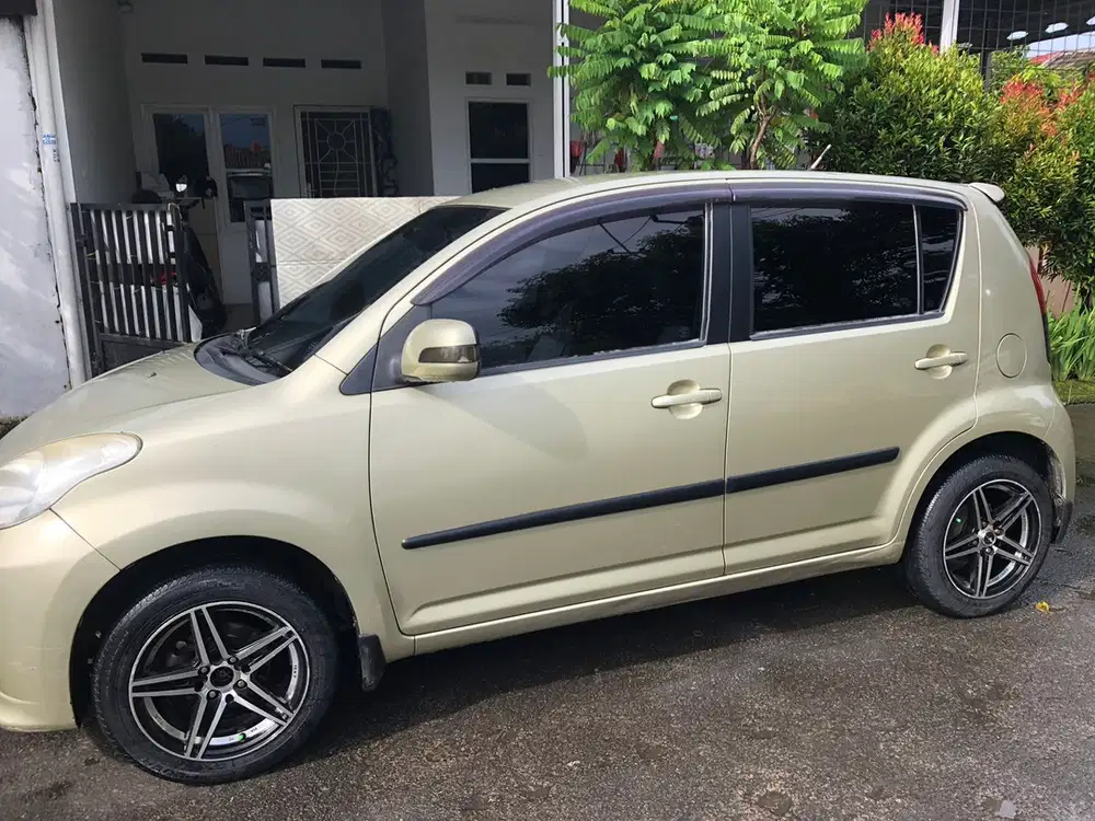 Daihatsu Sirion 2007 Bensin