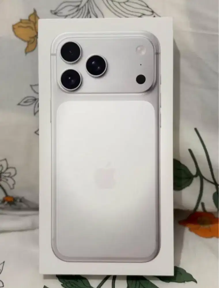 iPhone 17 Pro Max 256GB Silver