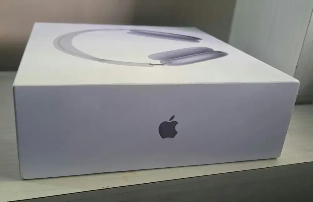 Apple Airpods Max baru masih segel