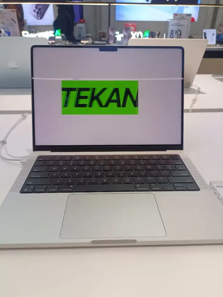 MacBook Pro M4 Ram 24Gb 512Gb BISA CICILAN GRATIS 2x ANGSURAN