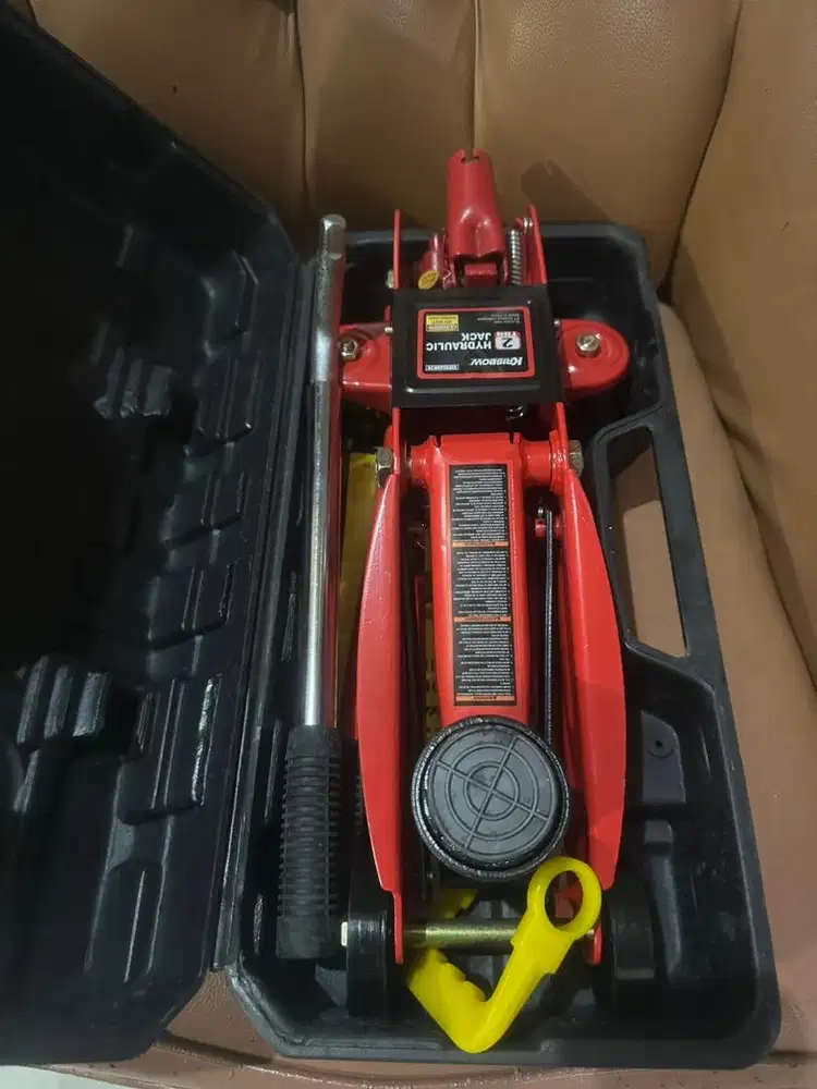 Dongkrak mobil 2 ton