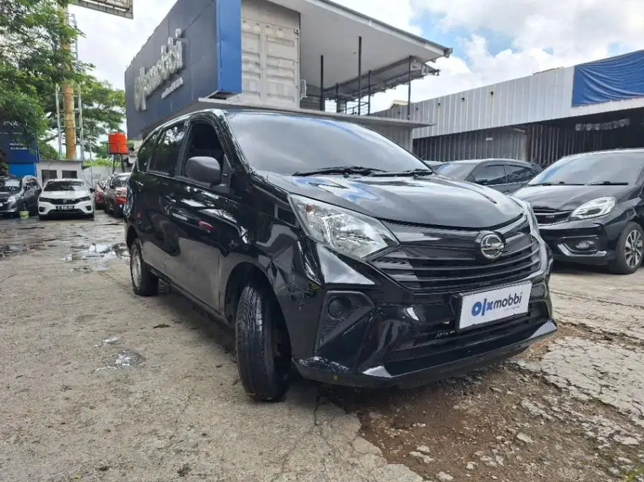 DP MURAH Daihatsu Sigra 1.0 D Bensin-MT 2023 Hitam CKIQB