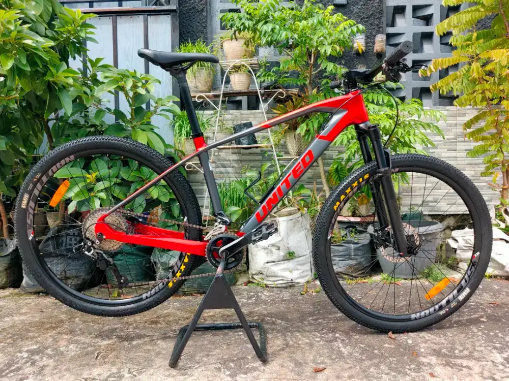 Sepeda Carbon United Kyross 2.00 Like a New