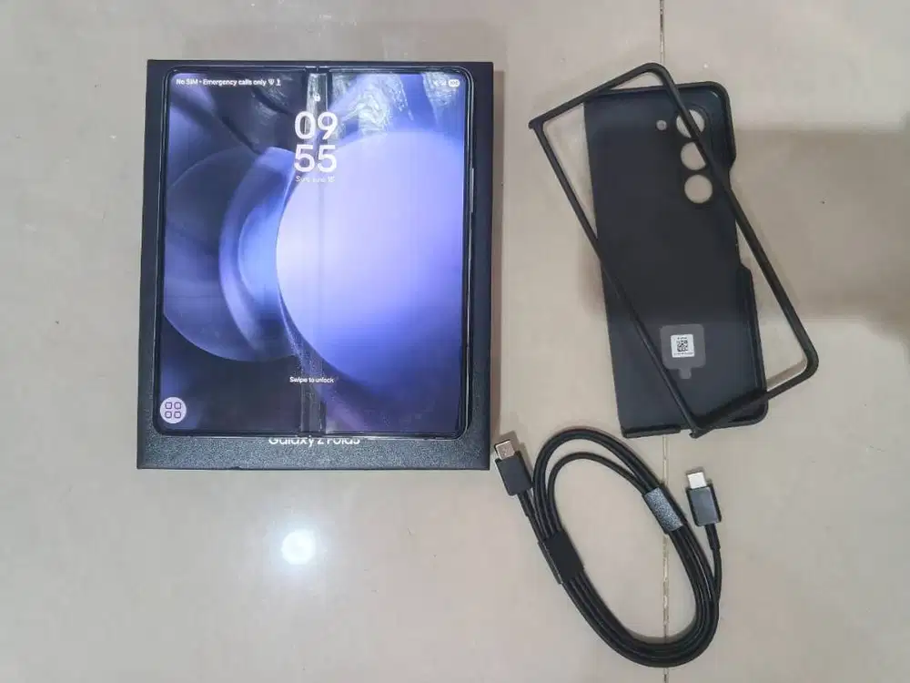 Samsung Z Fold 5 (12/256) EX SEIN