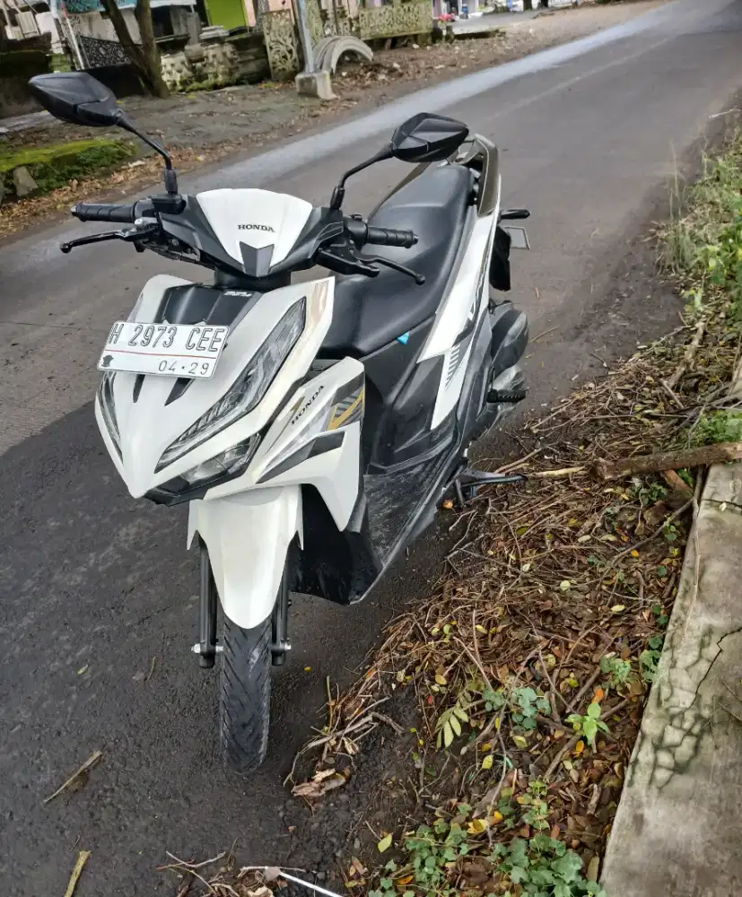 Vario 125 iss remot
